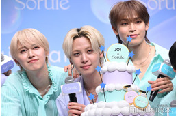 JO1川尻蓮、バースデーサプライズに笑顔 河野純喜は「優しすぎるって」と感激