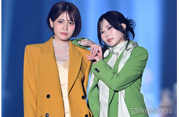 “元ラストアイドル”高嶺のなでしこ・橋本桃呼＆フルコース阿部菜々実がランウェイ競演 カラージャケットのイロチコーデ【IDOL RUNWAY COLLECTION 2026】