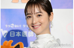 佐々木希「最近、髪切ったんです」新ヘアでファン魅了「反則級の可愛さ」「雰囲気変わる」の声