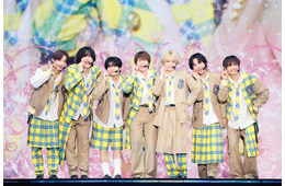 なにわ男子、2025年ライブツアー円盤化 ドーム公演決定時の映像も収録【BON BON VOYAGE】