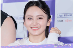 岡田結実、第1子出産後初の公の場「毎日苦戦して、でも楽しくて」 変化したこと明かす