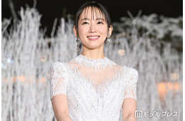 吉岡里帆、雰囲気一変ぱっつん重ため前髪姿「破壊力すごい」「お人形さんみたい」の声