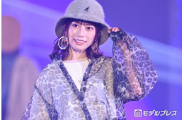 元日向坂46メンバー、ミニスカからスラリ美脚「完璧スタイル」「脚のラインが綺麗」の声