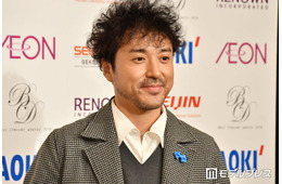 ムロツヨシ、上半身和彫りのタトゥーメイク姿公開「ダークムロさん素敵」「新鮮」の声