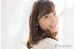 第1子妊娠中の久慈暁子、ふっくらお腹のワンピース姿公開「妊婦姿にびっくり」「可愛いマタニティコーデ」と反響