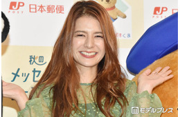 スザンヌ、息子が中学校入学 和服姿の入学式親子ショットに反響「素敵な着物」「ぶかぶかの制服姿可愛らしい」