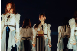 【櫻坂46 5thアニラ】国立競技場が暗闇＆無音に「静寂の暴力」山下瞳月の涙・オルゴールの新演出にファン衝撃「圧巻の光景」「7万人の静寂鳥肌立つ」