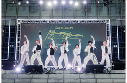Travis Japan、歌舞伎町降臨＆強風切り裂く圧巻パフォーマンス 7人初CDシングルのリリイベに喜び【陰ニモ日向ニモ】