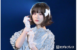 美人YouTuber、色白素肌輝くキャミソール姿「発光してる」「K-POPアイドルみたい」の声