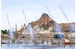 ディズニー夏イベント「サマー・クールオフ」7月2日開幕 ミセスコラボのグッズやメニューも新たに登場