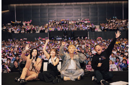 AAA宇野実彩子・與真司郎・末吉秀太、デビュー20周年ファンミ完走 5年ぶりイベントで約2万人魅了