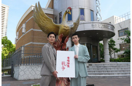 高良健吾＆原田琥之佑「手塚治虫の戦争」今夏放送 手塚治虫×大寒鉄郎の物語が時代を越えて重なり合う
