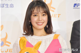 結婚発表の矢作穂香、タイでの挙式フォト公開 美デコルテ際立つドレス姿に「お姫様みたい」「お洒落で憧れる」の声