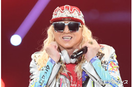 DJ KOO「我が家26回目の母の日」妻＆娘とのお祝いディナー公開「豪華ですごい」「絵になるファミリー」と反響
