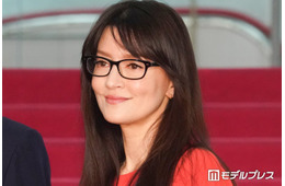 アンジェラ・アキ、緊急手術経て近況報告「はやくみんなに会いたい」東北2公演の延期も発表