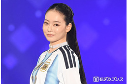 なごみ「サツコレ」ランウェイで圧巻オーラ 離婚後初の公の場 こーくんも出演【サツコレ2026S/S】
