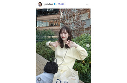 第1子出産のサッカー日本代表・上田綺世選手の美人妻、娘との2ショット公開「すでに美人さん」「すっかりママの顔」と反響