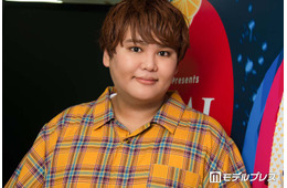 パパラピーズ・じんじん「デブ上等」“別人級”平成ヤマンバギャルメイク披露「誰かと思った」「ギャル似合いすぎ」と絶賛の声