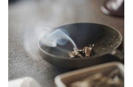 「褒められなくても満たされる人」は、他人の評価が気になる人と何が違う？エッセイスト・一田憲子氏に学ぶ、「大人の承認欲求」との向き合い方