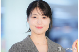 有村架純、羽田空港の税関エリアに登場 映画史上初のコラボイベントに喜び「結構パンチの効いたキャッチコピーで（笑）」