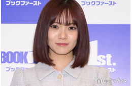 宮田愛萌、ツインテール×ミニワンピ姿で美脚スラリ「透明感が半端ない」「脚が真っ直ぐで綺麗すぎる」の声