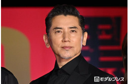 本木雅弘、映画「黒牢城」撮影時に2回連続で落馬 共演者が裏側明かす「1回転してスパッとお尻から落ちて…」