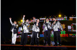 嵐、26年半の歴史に幕 これまでの歩み振り返る“愛と感謝”届けた伝説のラストステージ【We are ARASHI／セットリスト】