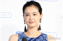 黒谷友香、10代から所属した事務所退所 移籍を報告「真っさらな気持ちで表現の世界に飛び込む」