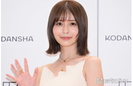 長濱ねる、ノースリコーデに反響「肌の透明感半端ない」「理想のライン」