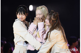 「今日好き」莉那・田中陽菜、笑顔全開ランウェイ 田中陽莉と密着で歓声浴びる【学生ランウェイ名古屋】