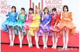 FRUITS ZIPPER「プリンセスみたい」ティアラ輝くミニドレス姿【MAJ2026】