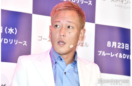 2児の父・じゅんいちダビッドソン、家族でのキャンプショット公開「素敵なファミリー」「絵になる」と反響