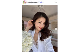サッカー日本代表・堂安律選手の美人妻、夫の誕生日に仲睦まじい夫婦ショット公開「絵になる美男美女」「幸せオーラがすごい」の声