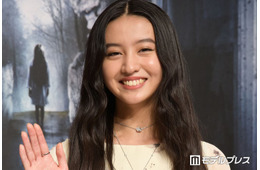 Koki,、ミニワンピースで美脚スラリ 姉・Cocomi撮影の街中ショットに「普通の道もランウェイになる」「最強の姉妹」と反響