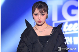 人気クリエイター・おさき、オフショルで美肩際立つプリクラ公開「楽しんでる」「なんとも色っぽい」と反響