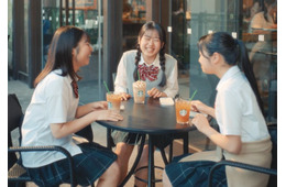 スタバ、日本初12歳～24歳向け新サービス開始「U24パス」を毎月配信