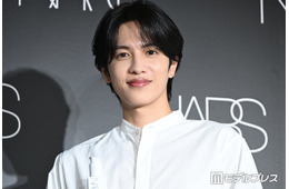 志尊淳「結婚会見みたい（笑）」フォトセッションで戸惑い 美肌披露＆朝のこだわり明かす