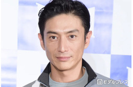 伊勢谷友介、広々自宅公開 ジムに洞窟イメージの寝室…豪華インテリアに反響相次ぐ「センス抜群」「高級ホテルみたい」