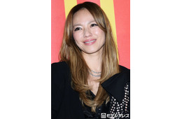 MAX・LINA「デビュー当時から似てるとよく言われてきた」美人歌手と初2ショット「双子みたい」「雰囲気そっくり」と話題