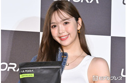 藤田ニコル、那須旅行での親子ショット公開「すっかり素敵なママ」「すっぽり収まってて可愛すぎる」