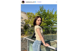 元HKT48メンバー、母親とレストランへ 美肩輝くキャミソール姿に視線集中「透明感がすごい」「お母様もエレガント」と反響