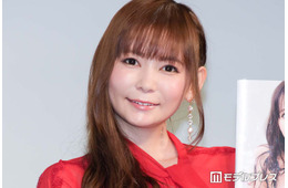 双子の母・中川翔子、子どもに髪の毛を引っ張られ困っている様子公開「ママあるある」「乱れっぷりに笑った」と反響