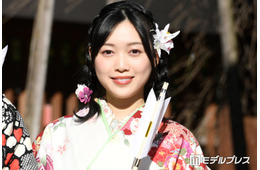 ロサンゼルス拠点の元乃木坂46北川悠理、美肌輝くオフショルワンピ姿公開「色白で眩しい」「デコルテ綺麗」と反響