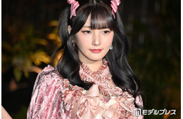 登録者数140万超美人YouTuber、色白美腕際立つノースリシャツコーデに絶賛の声「誰もが振り返る可愛さ」「透明感レベチ」と反響