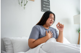 「体重増加が止まらない！これも更年期の症状なの？」48歳から体重が増え始め、気が付けば15増。原因は？【100人の更年期・お盆セレクション】