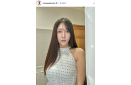 “身長170cm”美人気象予報士、オフショル×ショート丈ボトムスで森林浴「引き締まった綺麗な脚」「脚長すぎてスタイル抜群」