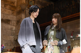 なにわ男子・道枝駿佑主演ドラマ、場面写真7カット公開 道枝のドラキュラ姿・ACEes深田竜生が女性に扮す姿も【M.I.S.S.I.O.N. 歌劇な潜入捜査官】