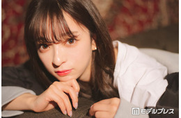 新婚のヘラヘラ三銃士さおりん、美ボディ際立つ水着ショット披露に「エグいほど可愛い」「透明感半端ない」の声