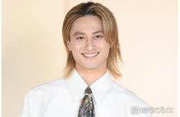 Aぇ! group小島健、裸のままソファで3時間寝落ち 小田切ヒロ＆レインボー池田直人から“美容の洗礼”