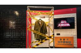 銀座三越で展覧会「踊る大捜査線 THE MUSEUM」青島の歴代コートやデスク、秘蔵資料まで一挙展示